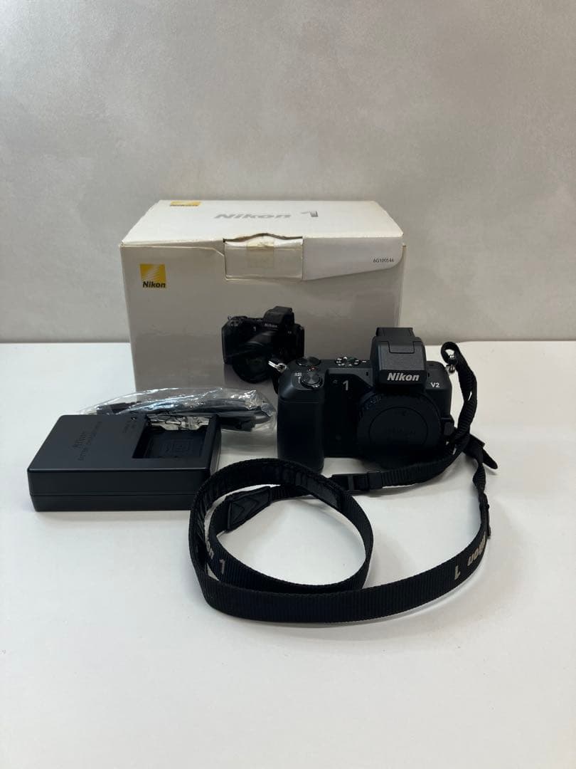 Nikon 1 V2 ブラック デジタル一眼レフ レンズ無し 【A253】