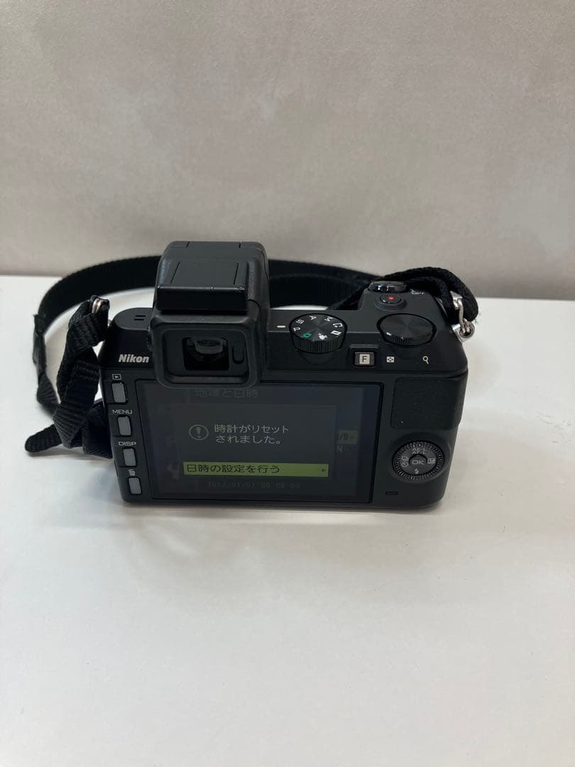 Nikon 1 V2 ブラック デジタル一眼レフ レンズ無し 【A253】