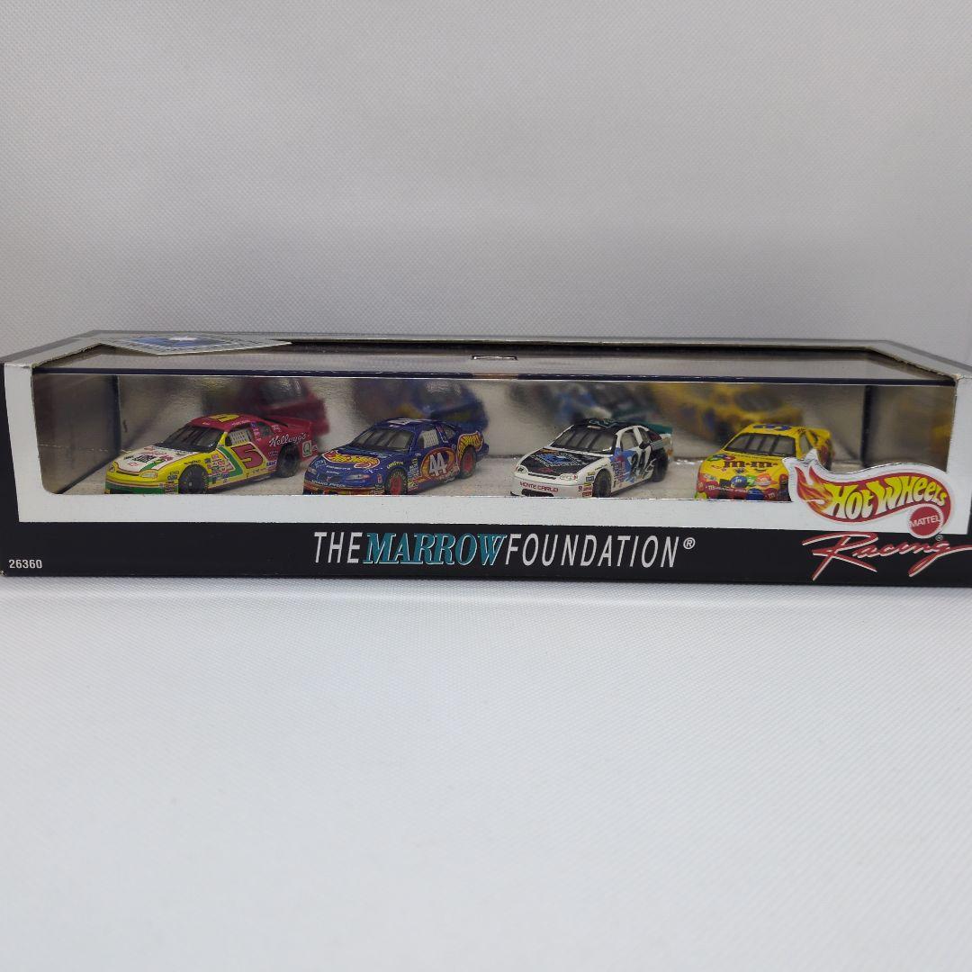 ホットウィール　NASCAR ハードケース　ヘンドリック