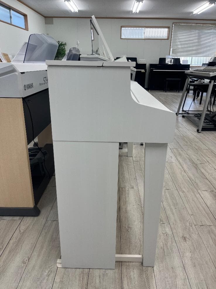 ★73916【電子ピアノ】CASIO　GP300WE　17年製