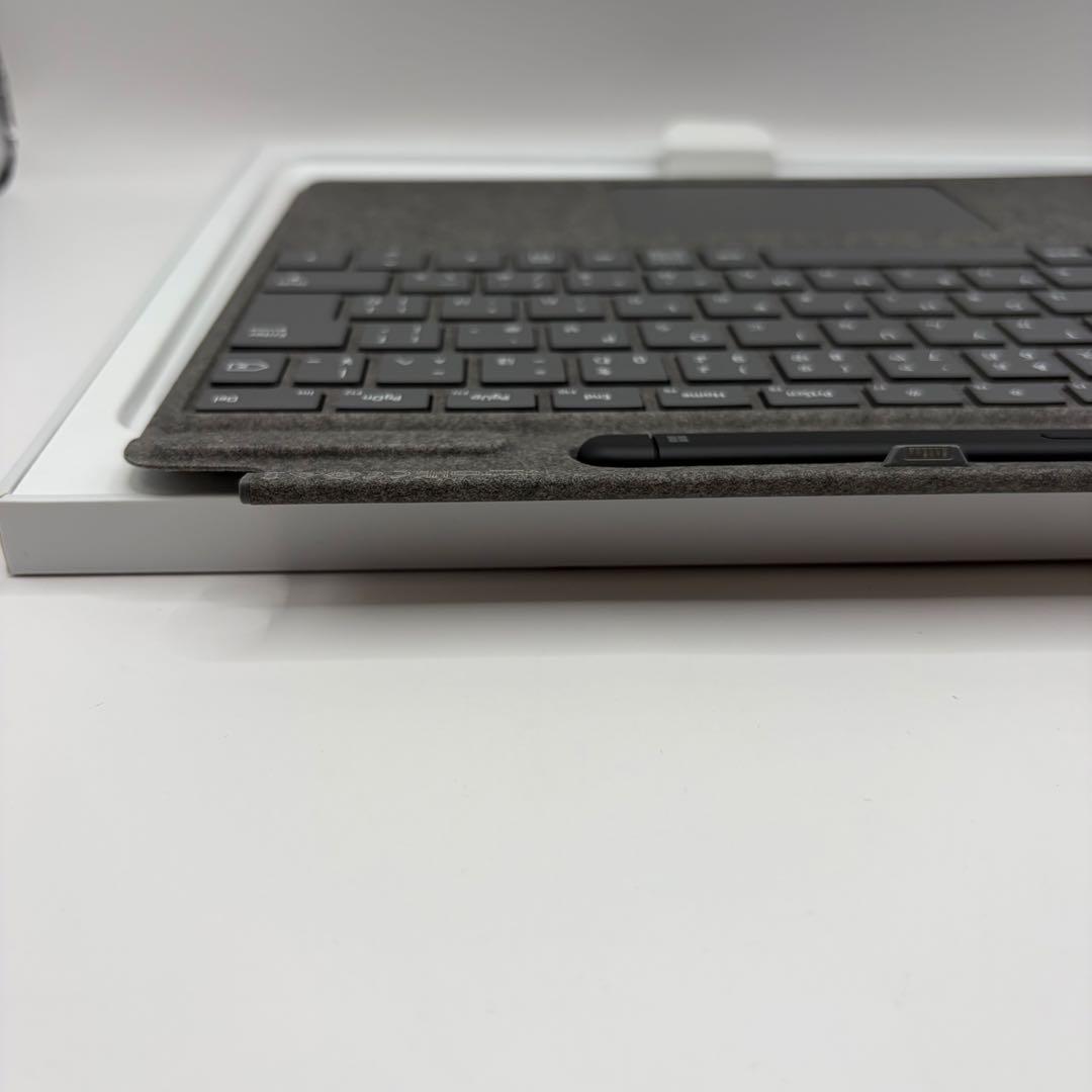 【未使用】Surface Pro スリムペン2付き Signatureキーボード