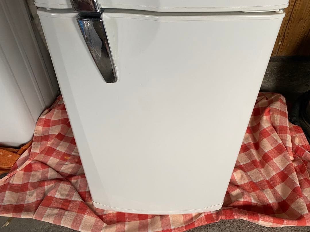 三菱 ノンフロン冷蔵庫 MR-14M-W 136L