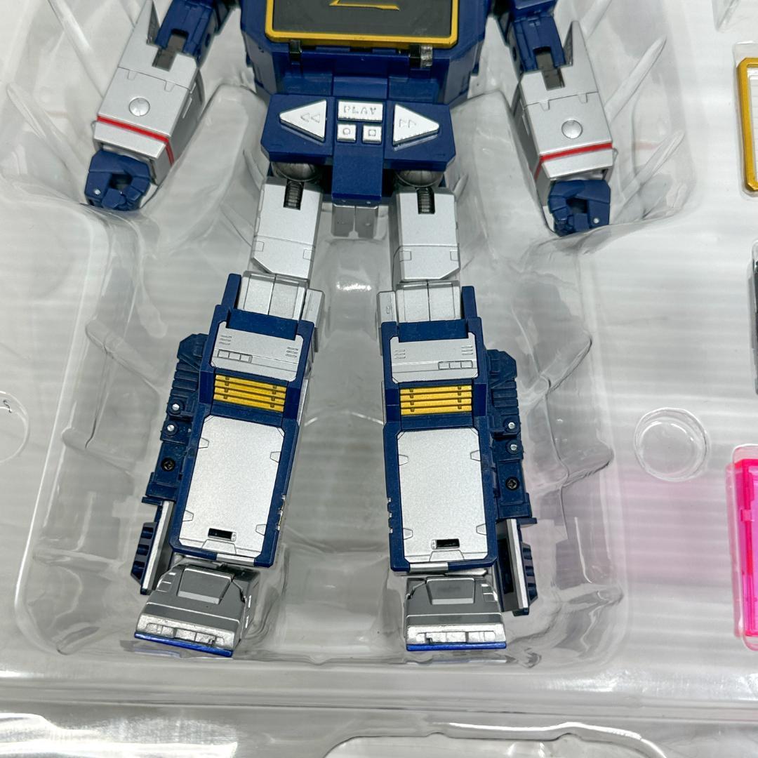 トランスフォーマー サウンドウェーブ MP-13 マスターピース