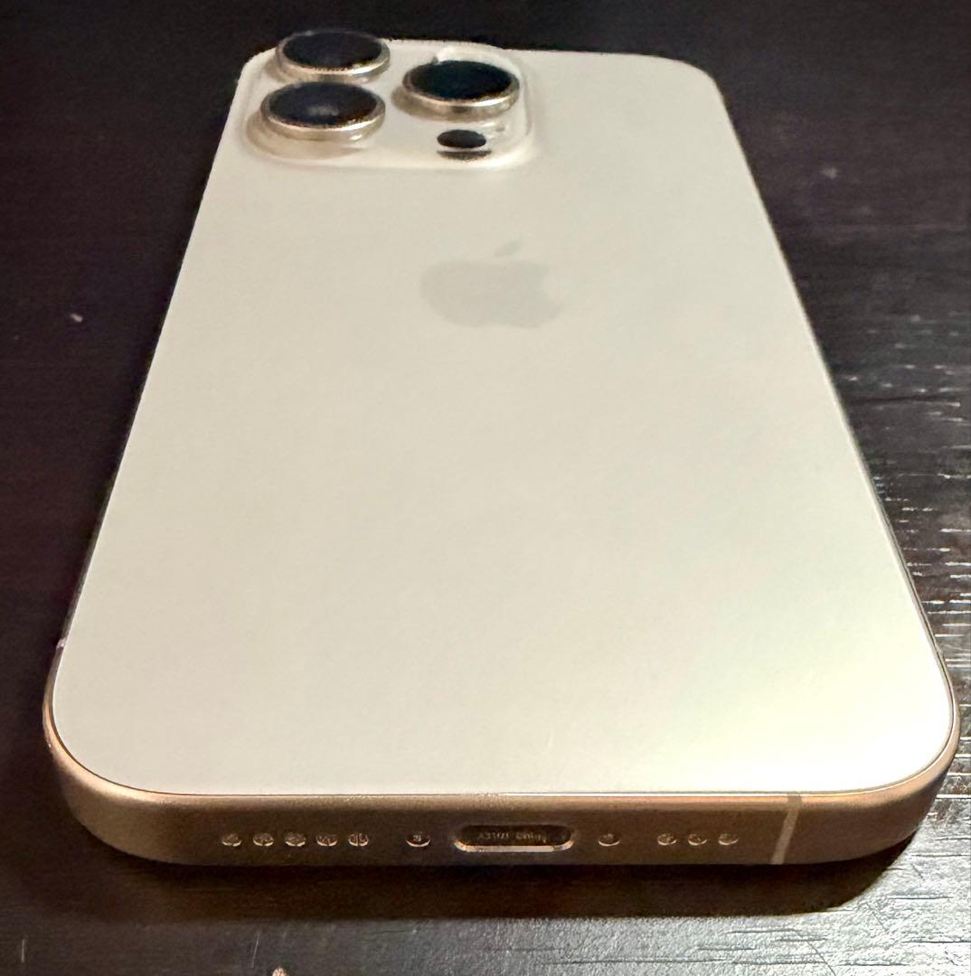 iPhone15 pro 128GB 本体 ナチュラルチタニウム