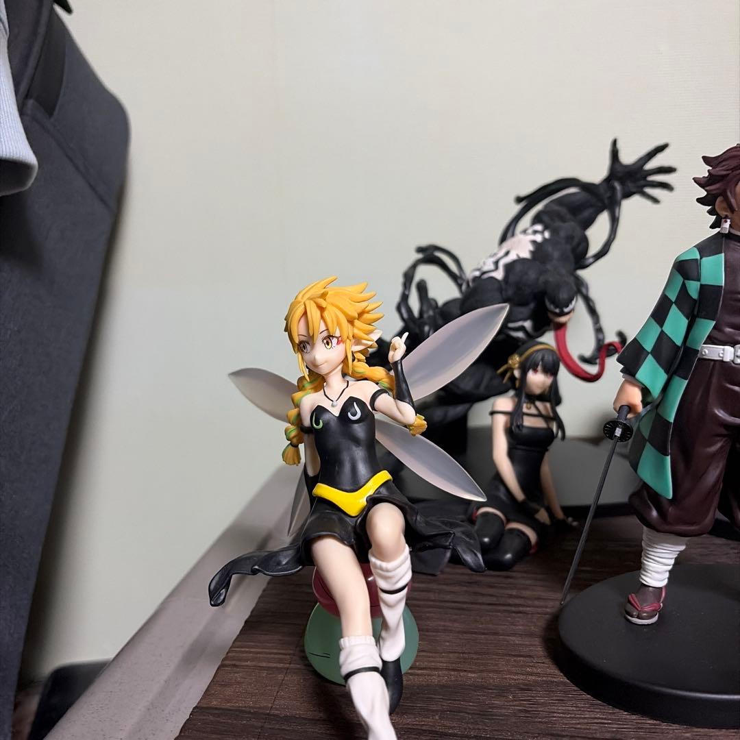 アニメキャラクター フィギュアセット