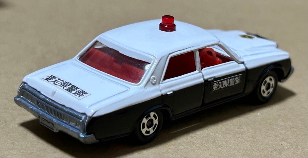 日本製 トミカ トヨタ センチュリー パトロールカー仕様