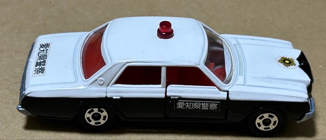 日本製 トミカ トヨタ センチュリー パトロールカー仕様