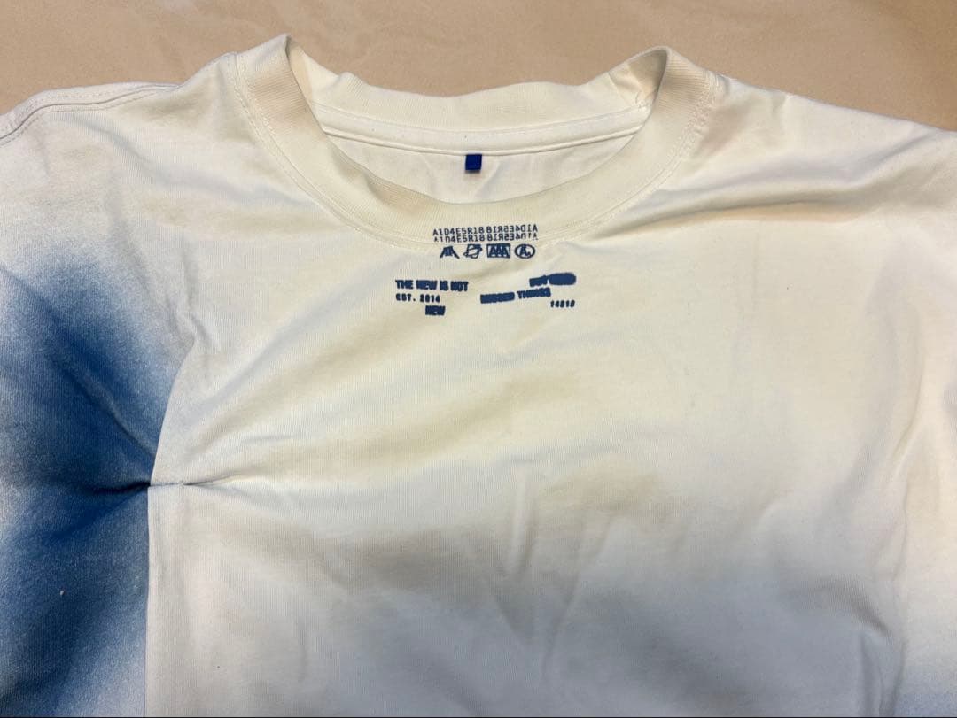 ADER ERROR　Nowia プリントTシャツ ホワイト×ブルー　XLサイズ