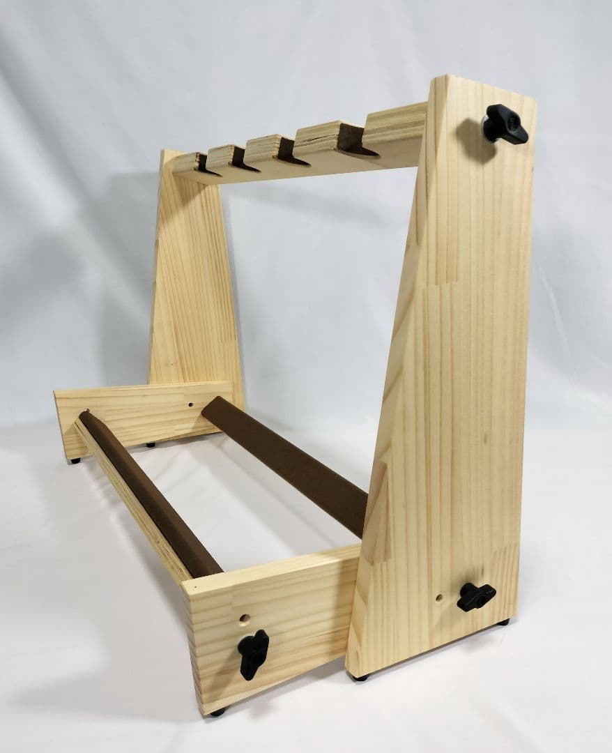 ハンドメイド　木製スタンド　三線　ウクレレ 兼用タイプ　 ナチュラルカラー4本用