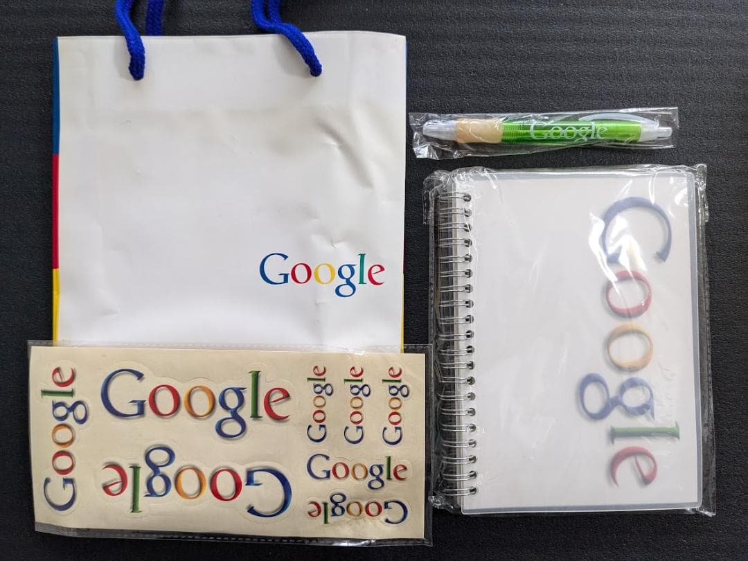 Google 非売品グッズ10点／トートバッグ、ルービックキューブ、ステッカー等