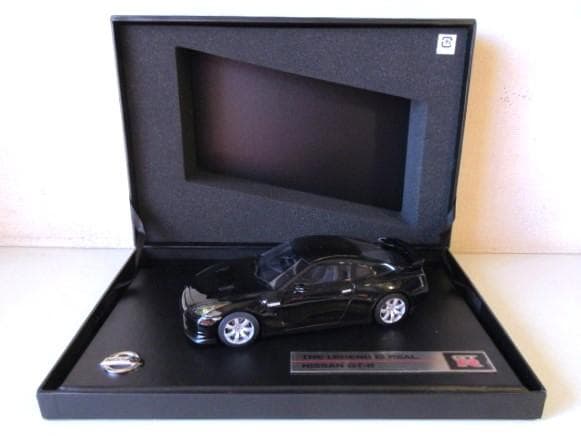 Blue Impulseさん専用 日産自動車特注 1/24 ニッサン GT-R