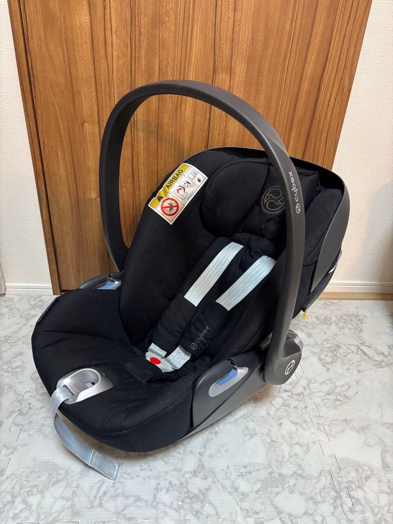 Cybex Cloud Z i-Size サイベックス　チャイルドシート