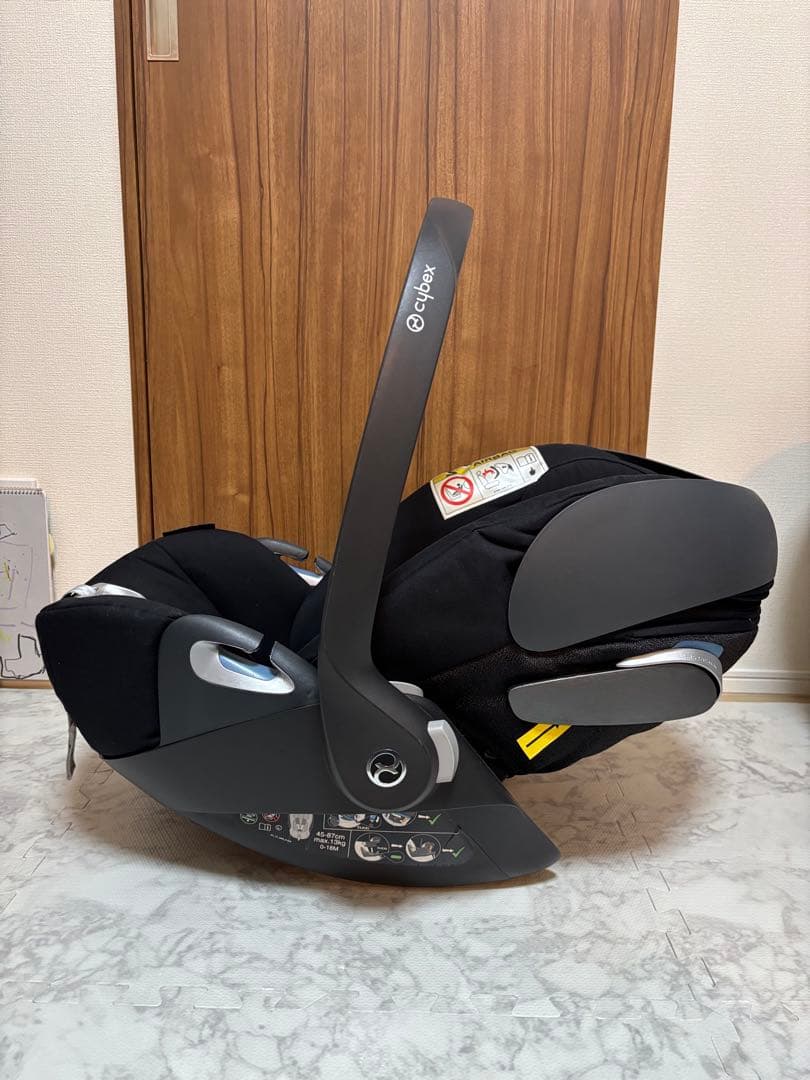 Cybex Cloud Z i-Size サイベックス　チャイルドシート