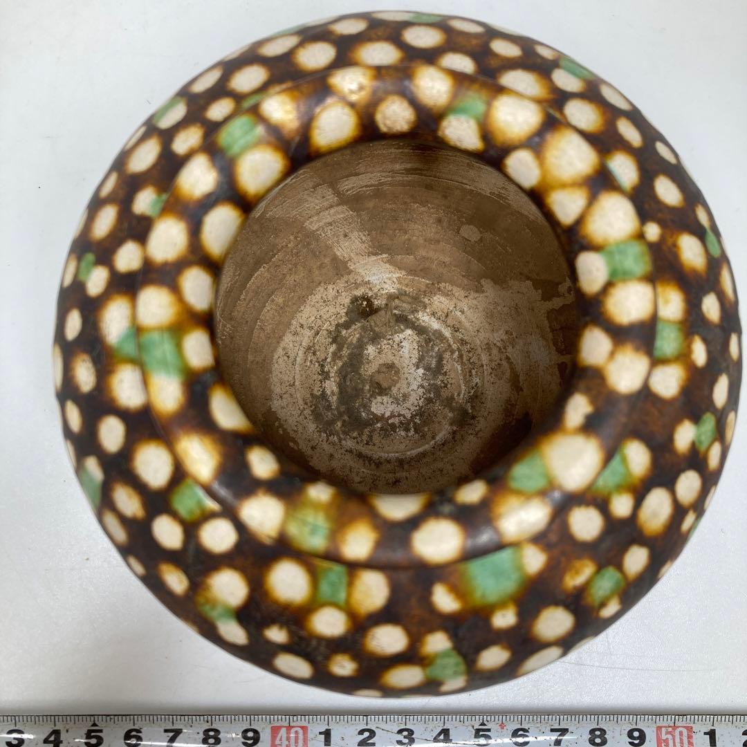 唐三彩　花瓶　タサチ　最大幅約13㎝　東里7-0131①