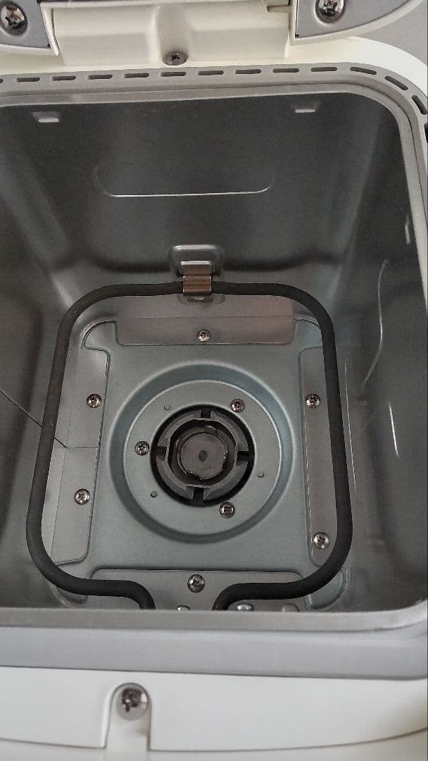 【Panasonic】ホームベーカリー　SD-PN1-W　パナソニック　HB