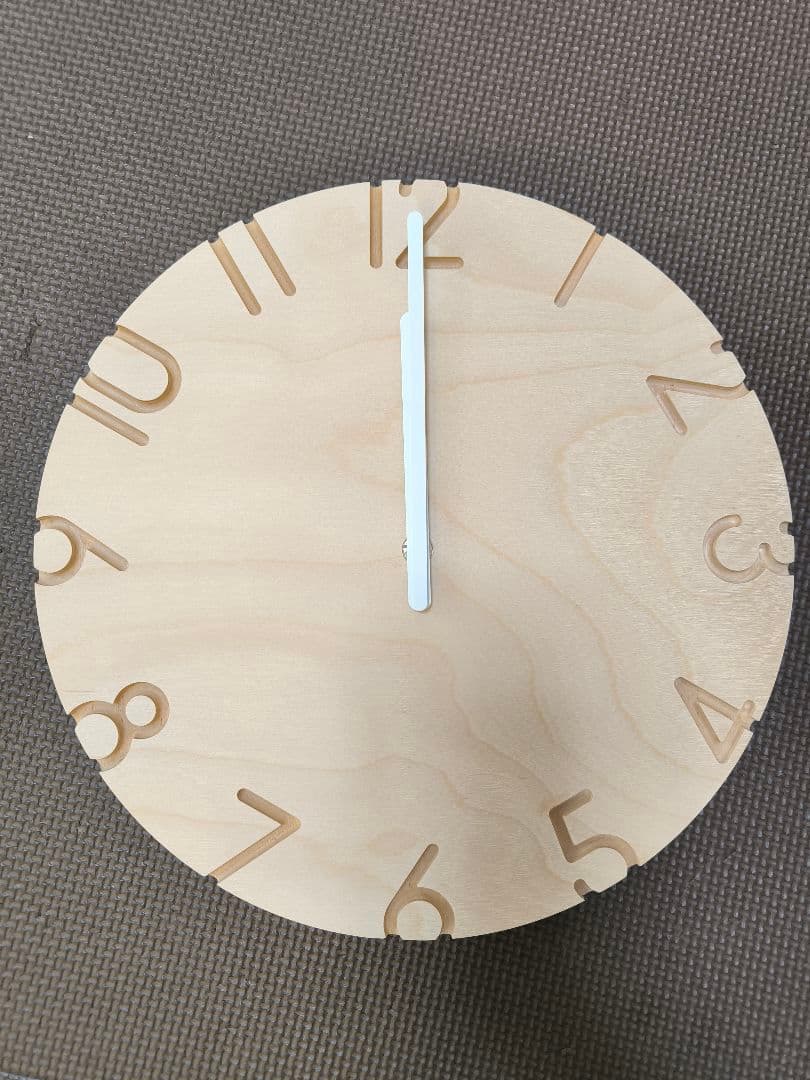 Lemnos レムノス CARVED WOOD BIRCH　掛時計