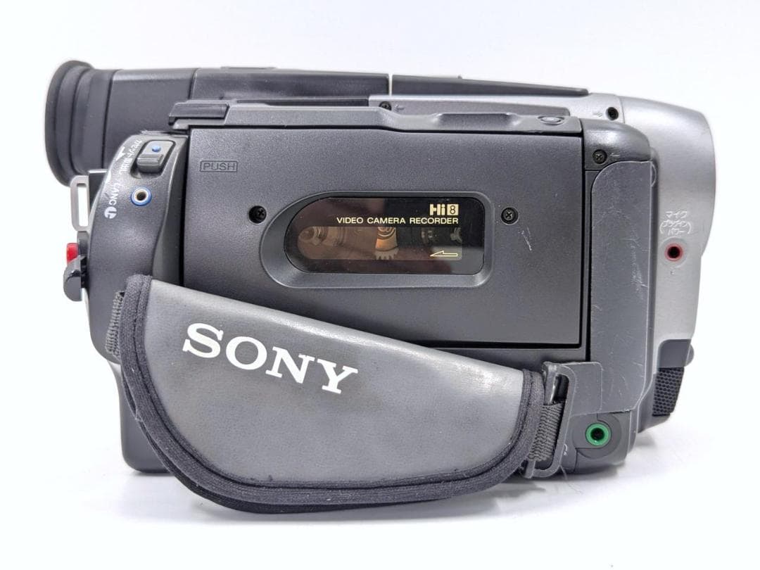 8mmテープのダビングに！ SONY ビデオカメラ CCD-TRV92 01