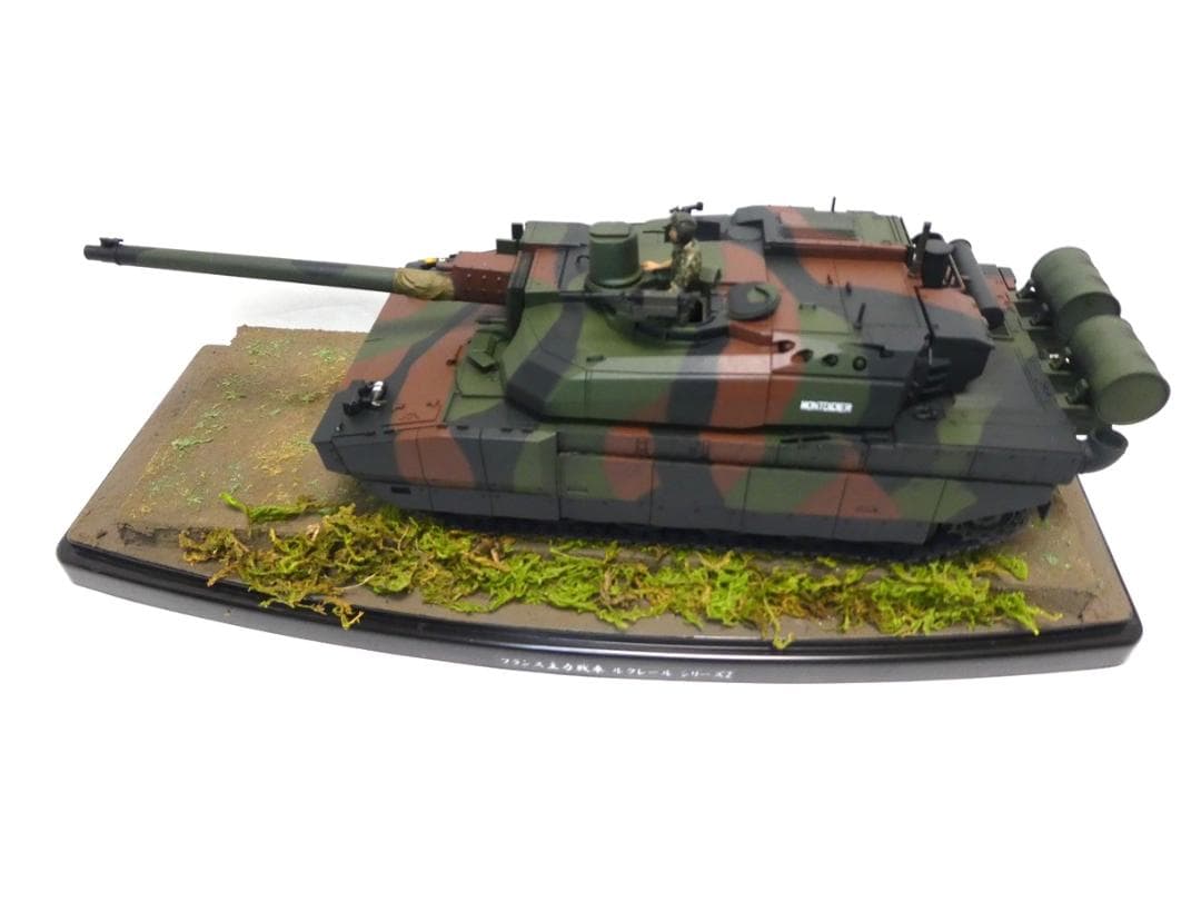 タミヤ　1/35 フランス主力戦車 ルクレール シリーズ2　完成品