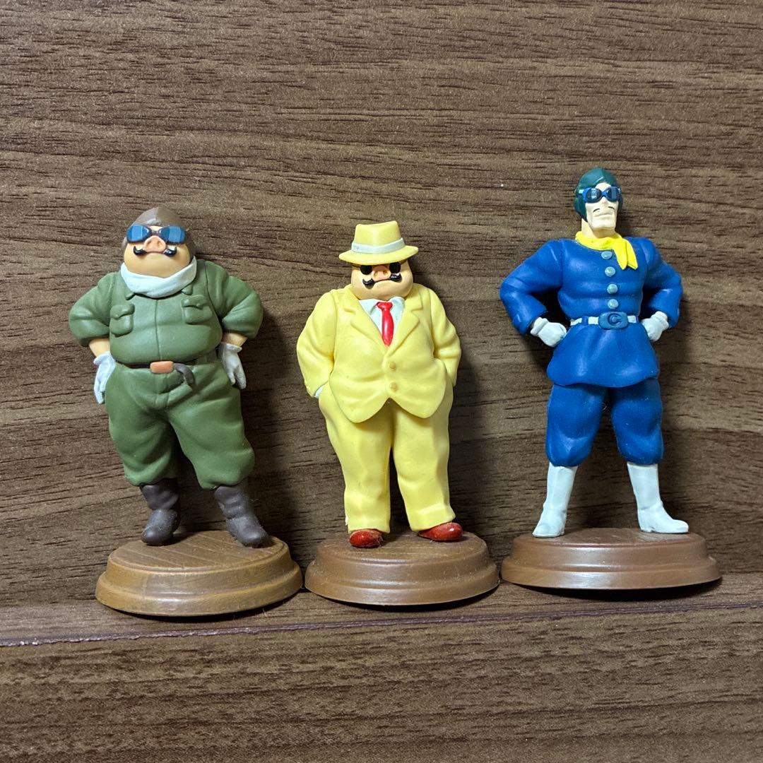 ジブリ　紅の豚　フィギュア　ポルコ　カーチス