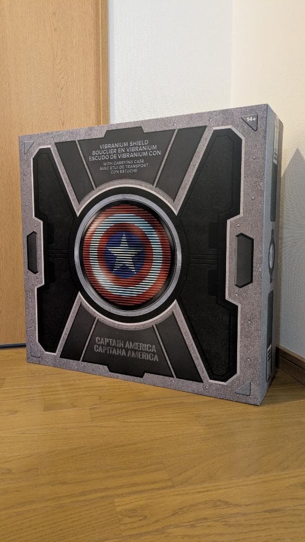 純正品 キャプテンアメリカ 盾 金属製シールド ケース付き アベンジャーズ