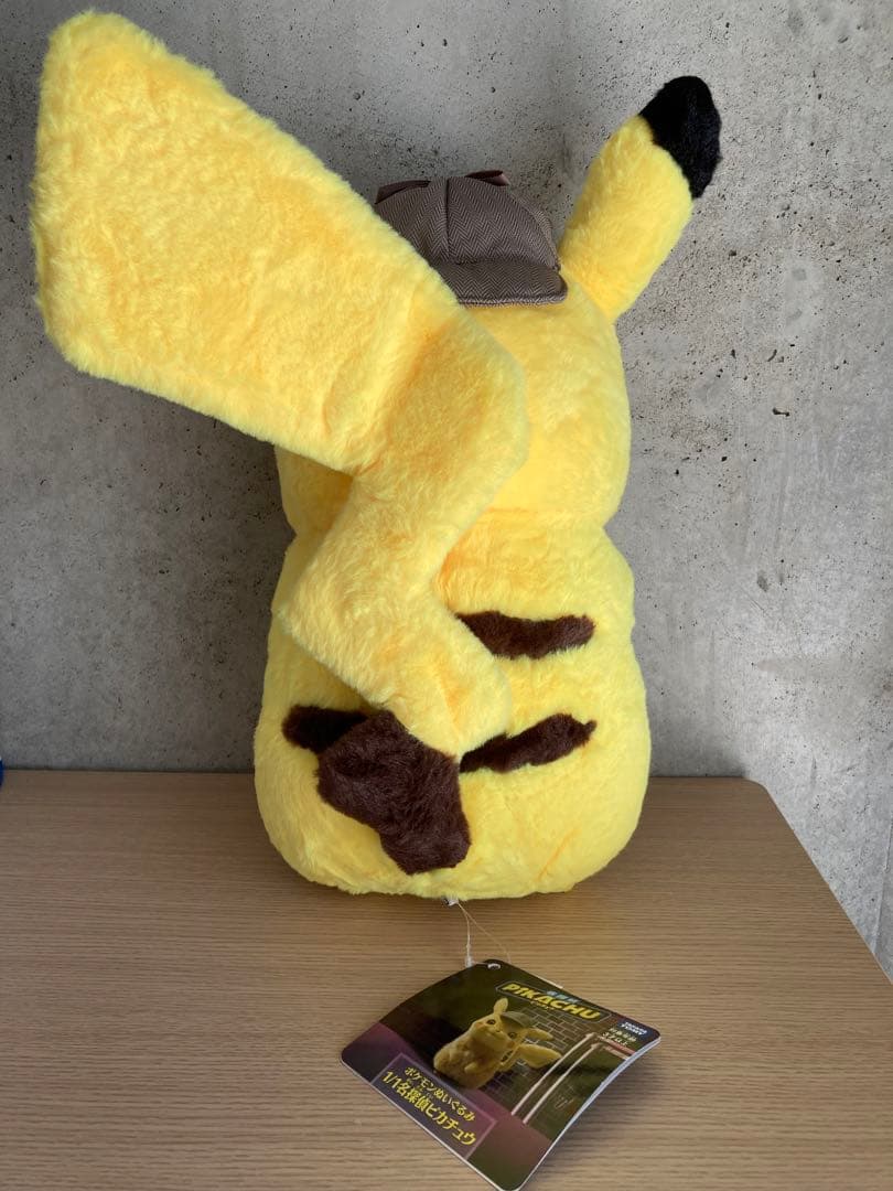 【美品】ポケモンぬいぐるみ1/1名探偵ピカチュウ、帽子セット