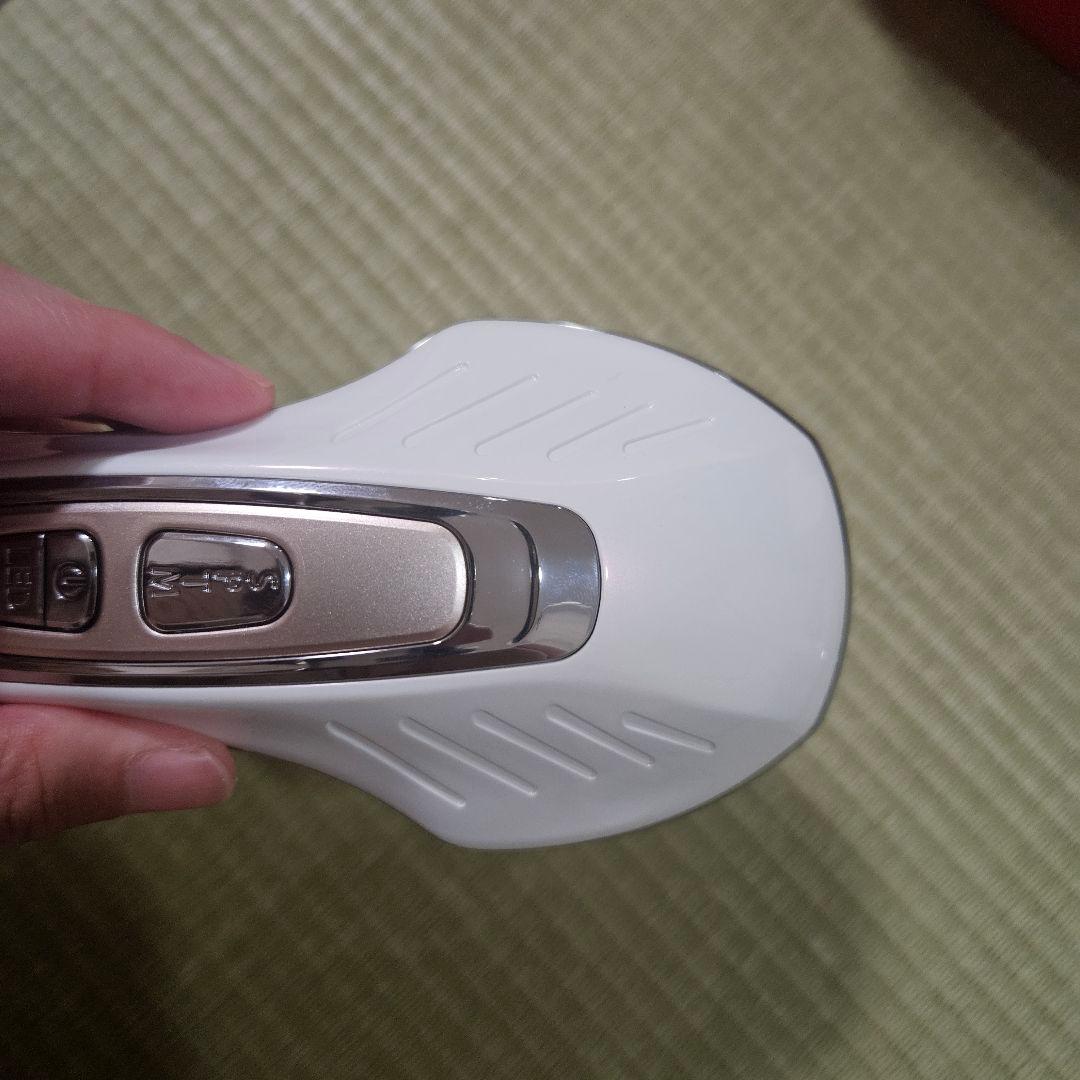 SPTM LED美顔器 ホワイト 充電器付き