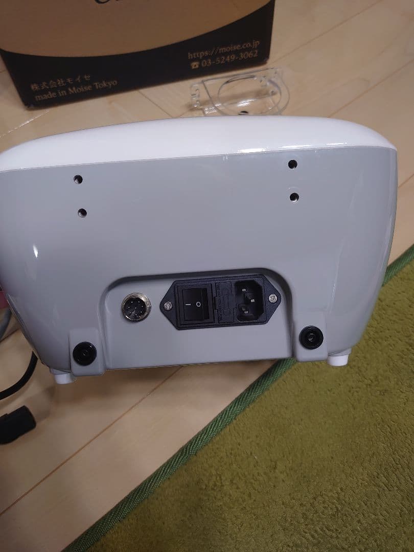 CAVI-R ONE+ キャビテーション ラジオ波 LED フェイシャル　モイセ