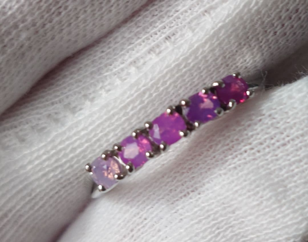 ネココネコ☆【Xmas︎!お値下げ】シルキーサファイア プラチナ リング