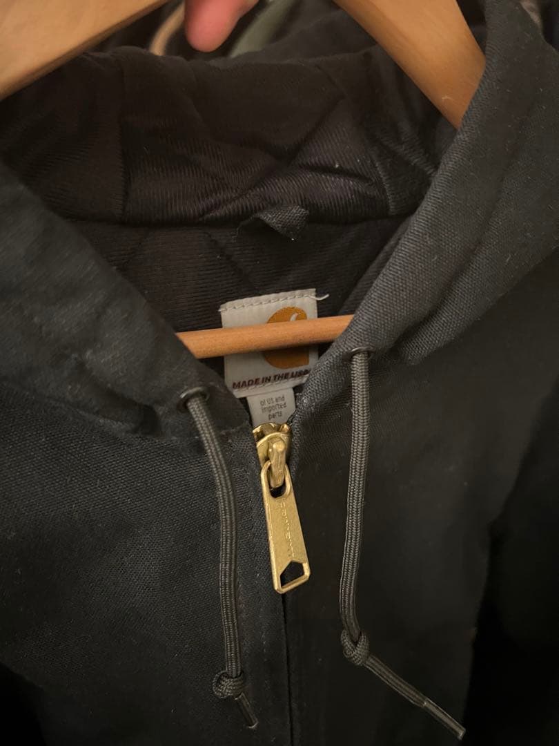 カーハートアクティブジャケット　Lサイズ