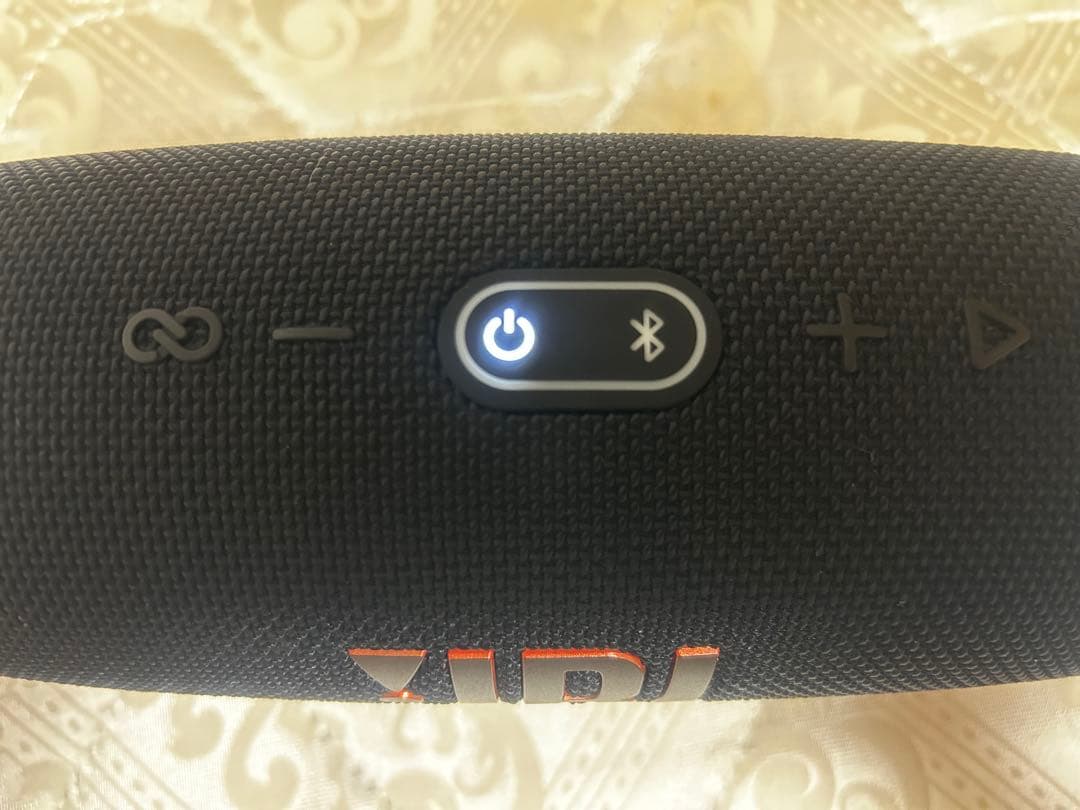 JBLチャージ5 早い者勝ち　箱付属品付き