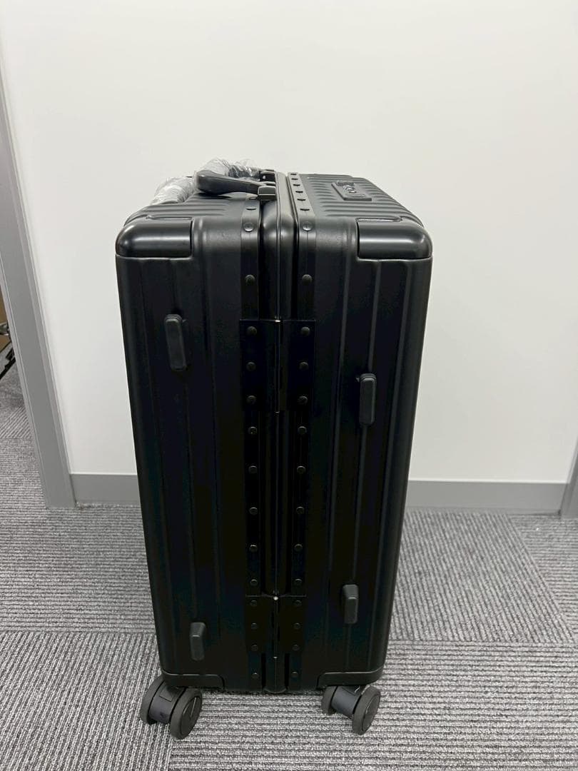 リベティ多機能キャリーケース【マットブラックSサイズ】A9