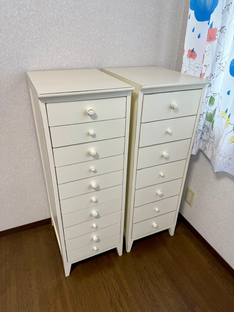 【ふとぶん】ホワイト チェスト 深型 写真右