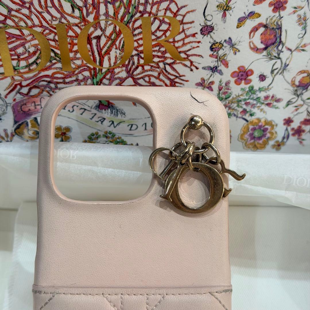 Lady Dior iPhone 16pro ケース　購入証明書あり