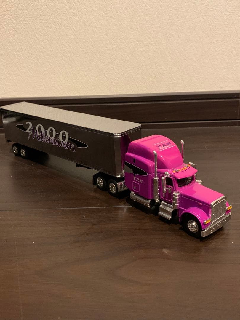 LIBERTY Classic ピータービルト　ダイキャストミニカー