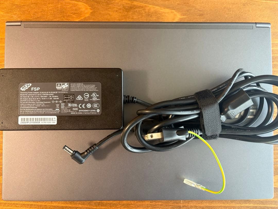 美品　マウスコンピュータ　DAIV 5N-CMLCB 鞄付き