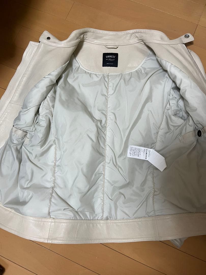 エンメティ シングルライダース　アンドレア　ラムレザー　アイボリー　50