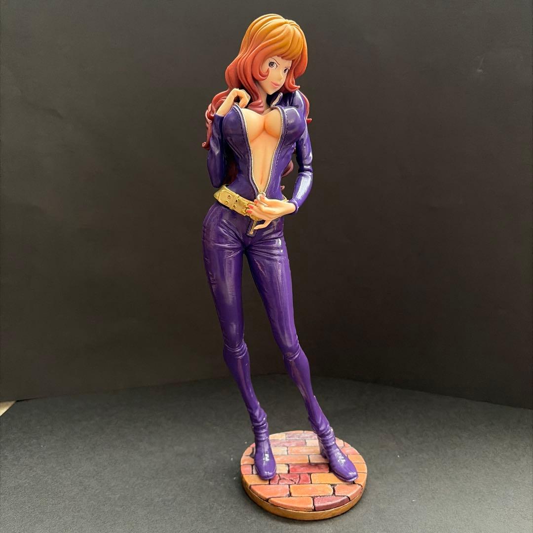 峰不二子 フィギュア リペイント オリジナル台座