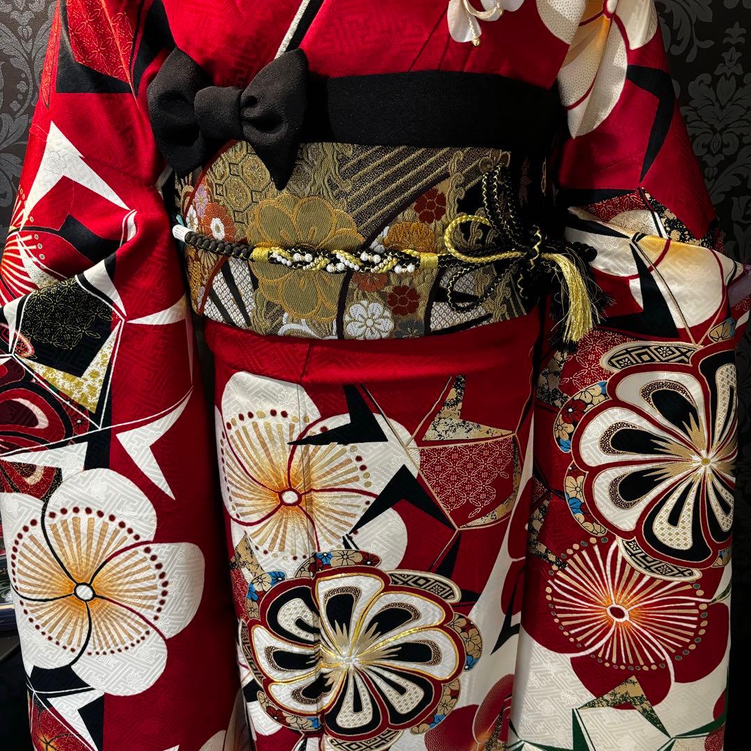 美品　藤田ニコル　美品　金彩　金駒刺繍　逸品　振袖　フルセット 振り袖