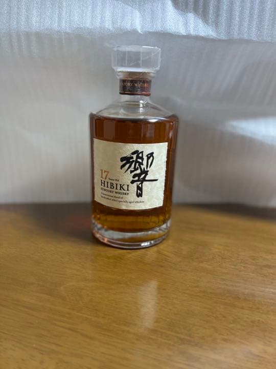 早い者勝ち❗️【神品】サントリー 響 17年 700ml