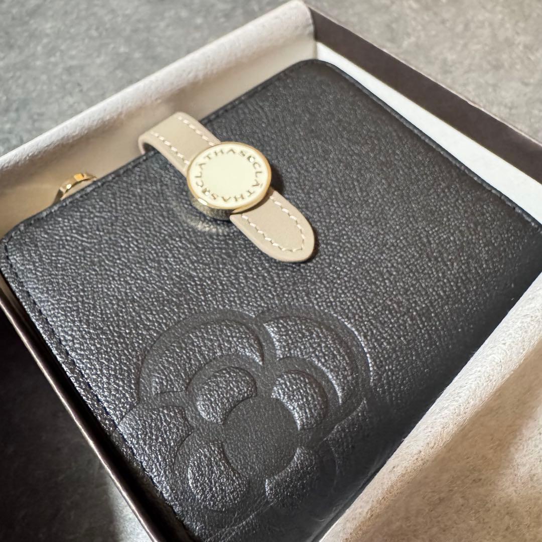 CLATHAS ブラック 二つ折り財布 クレイサス ラウンドファスナー