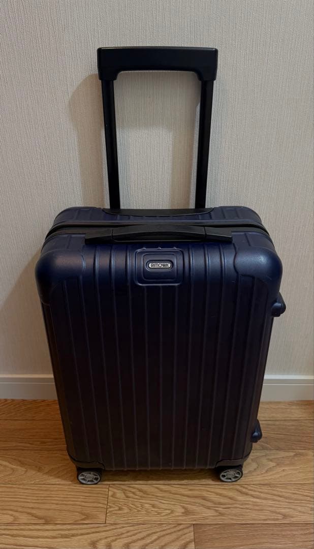 RIMOWA サルサ　4輪　32L ネイビー TSAダイヤルロック搭載