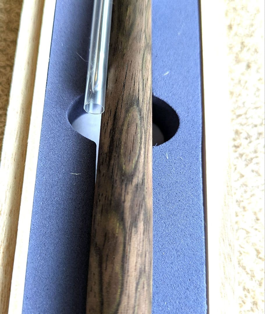 金杢犀　黒柿　孔雀杢　特上　ボールペン