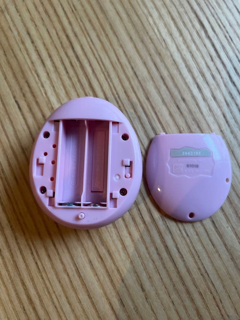 Tamagotchi Meets ピンク ハートデザイン　たまごっちみーつ