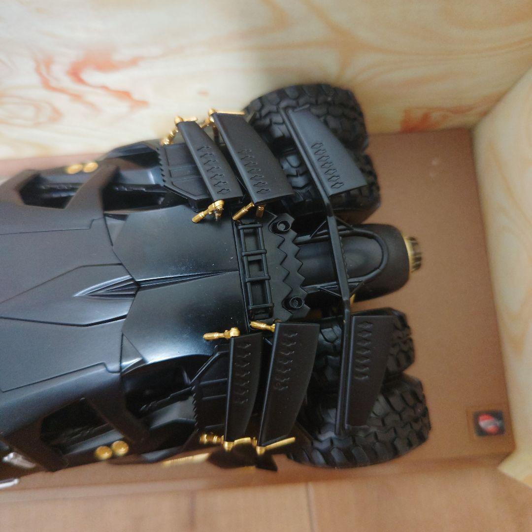 マテル　ホットウィール　1/18スケール　ダークナイト　バットモービル