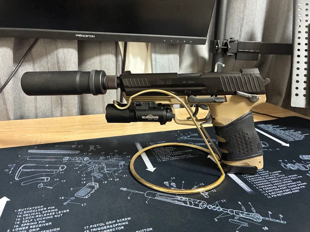 東京マルイ製 HK45 タクティカル（FDEカラー）、 サブマガジン2個付き