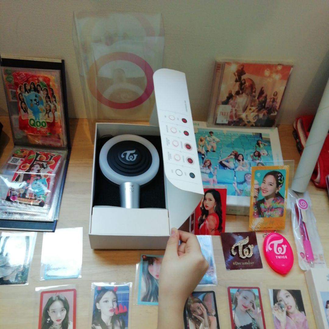TWICE　グッズ　限定