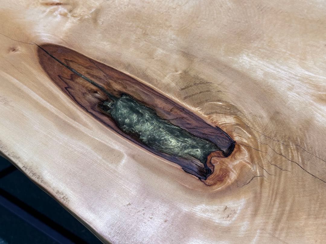 栃　トチ　一枚板　ローテーブル　センターテーブル　ベンチ　カフェ　別荘　ホテル