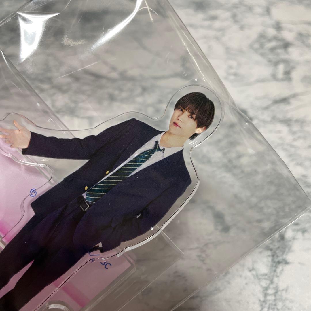 修学旅行で仲良くないグループに入りました アクリルスタンド　渡会 簡秀吉　制服