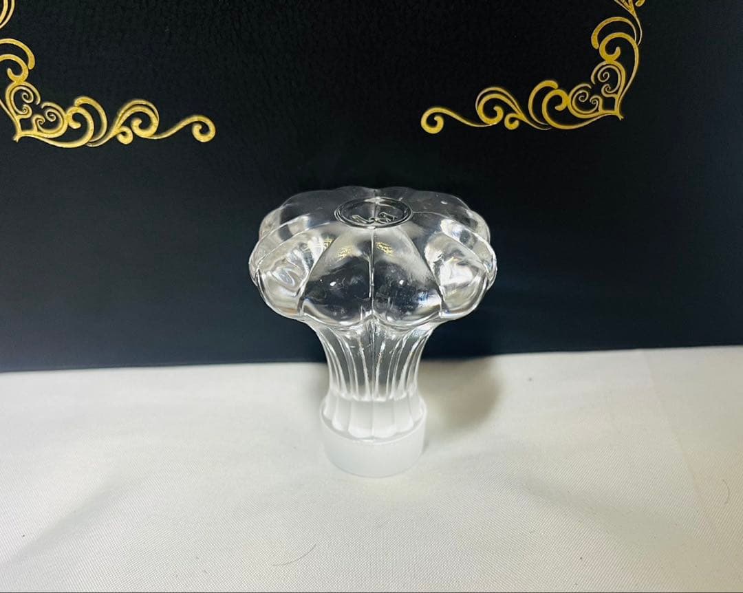 シェイプハート　クリアクリスタルボトル　替栓・化粧箱・外カバー付　国産品　未開封