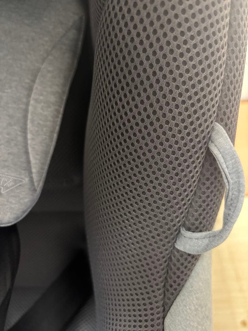 Aprica チャイルドシート クルリラ　グレー